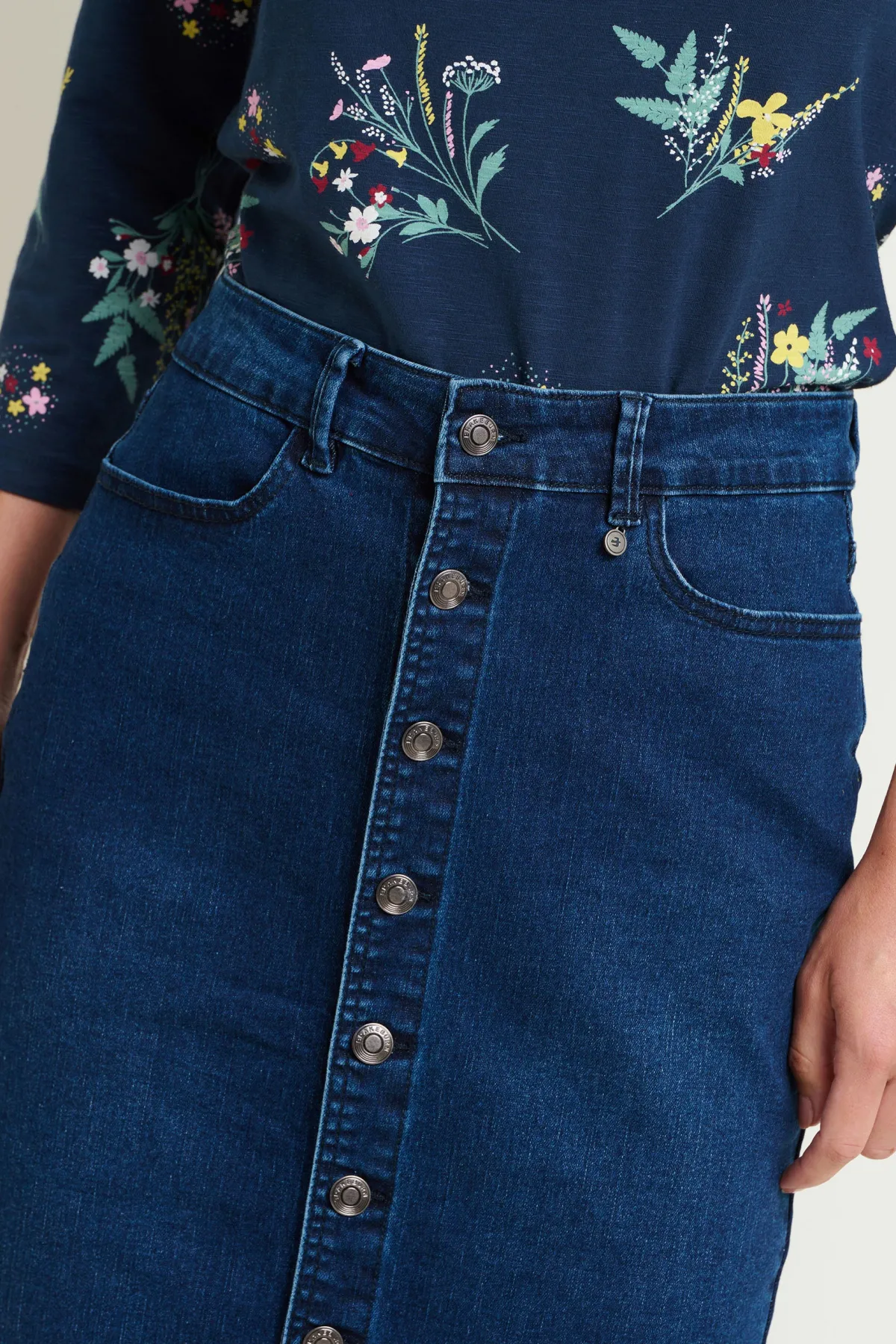 Brakeburn Denim Midi Skirt Navy Best Sale
