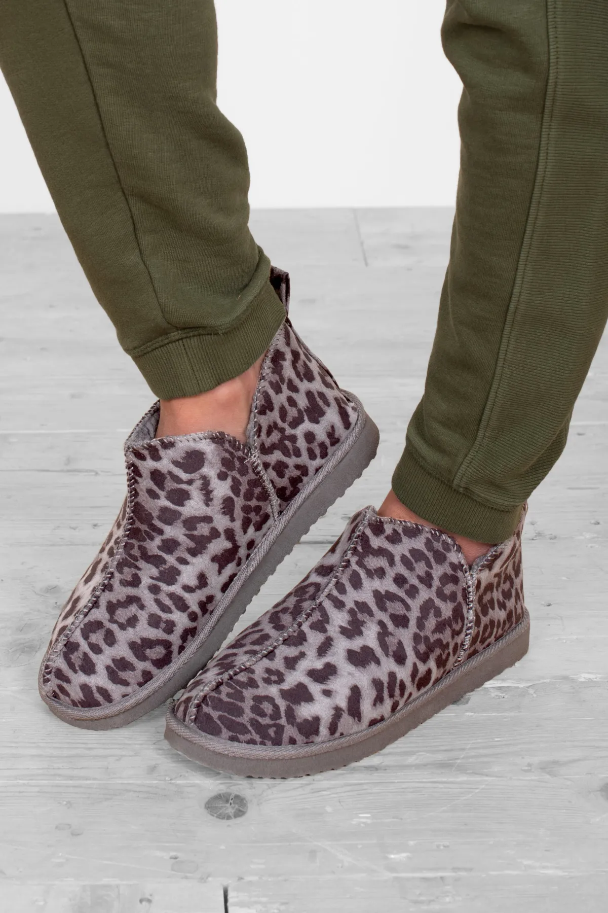 Brakeburn Leopard Elf Boot Black Cheap