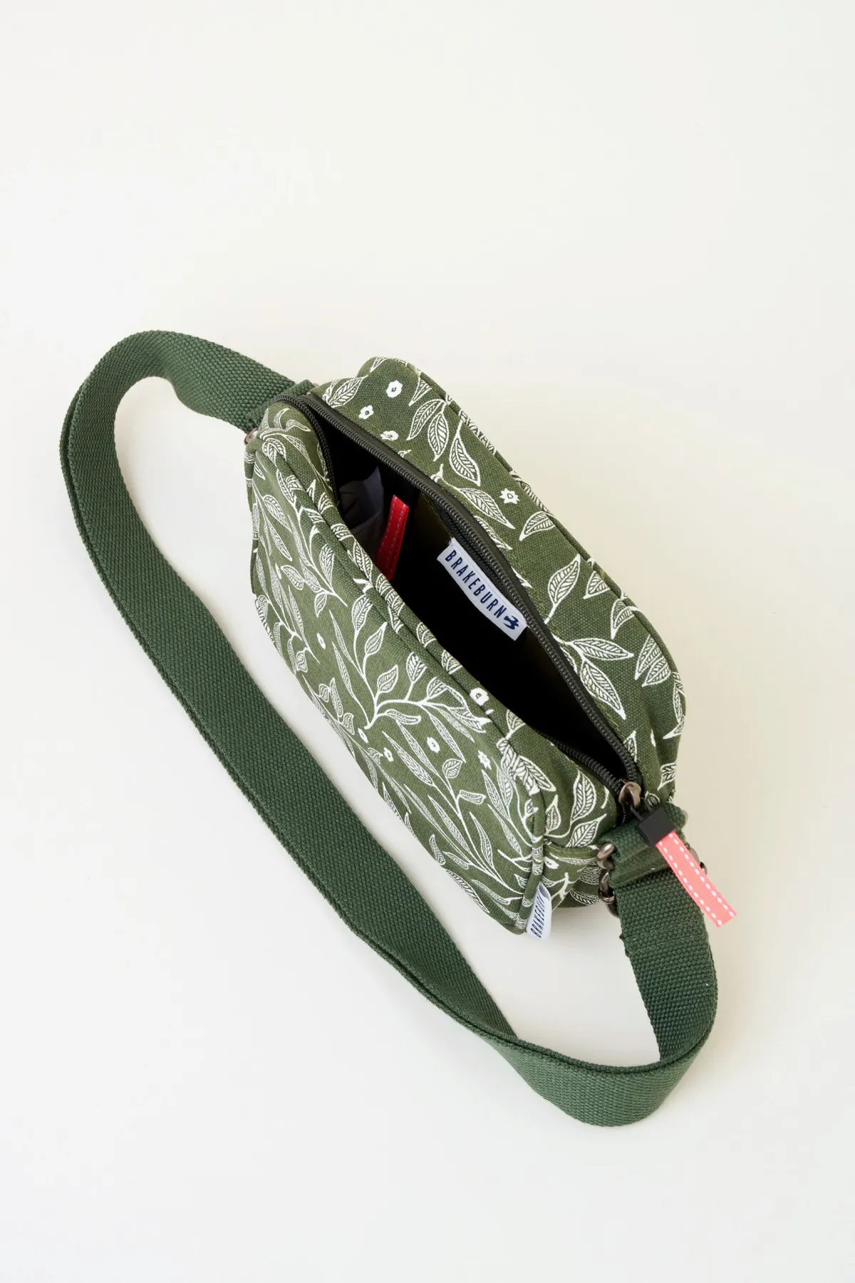 Brakeburn Orchard Leaf Medium Camera Cross Body Bag Green Store