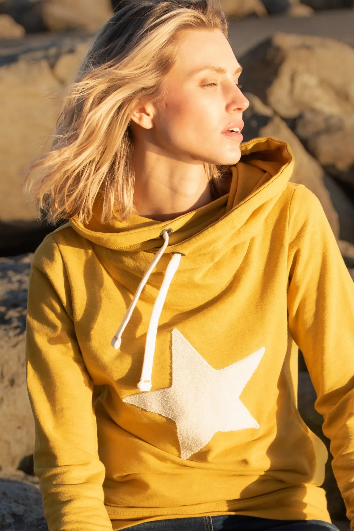Brakeburn Star Elise Hoodie Yellow Hot
