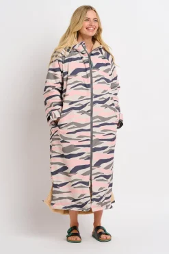 Brakeburn Tiger Stripe Chinook Changing Robe Cream New