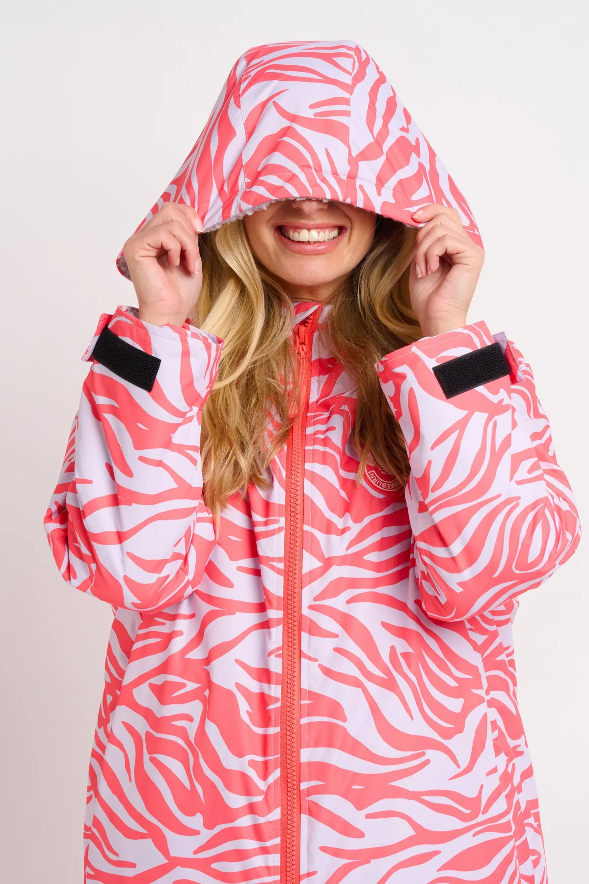 Brakeburn Zebra Print Chinook Changing Robe Grey Flash Sale