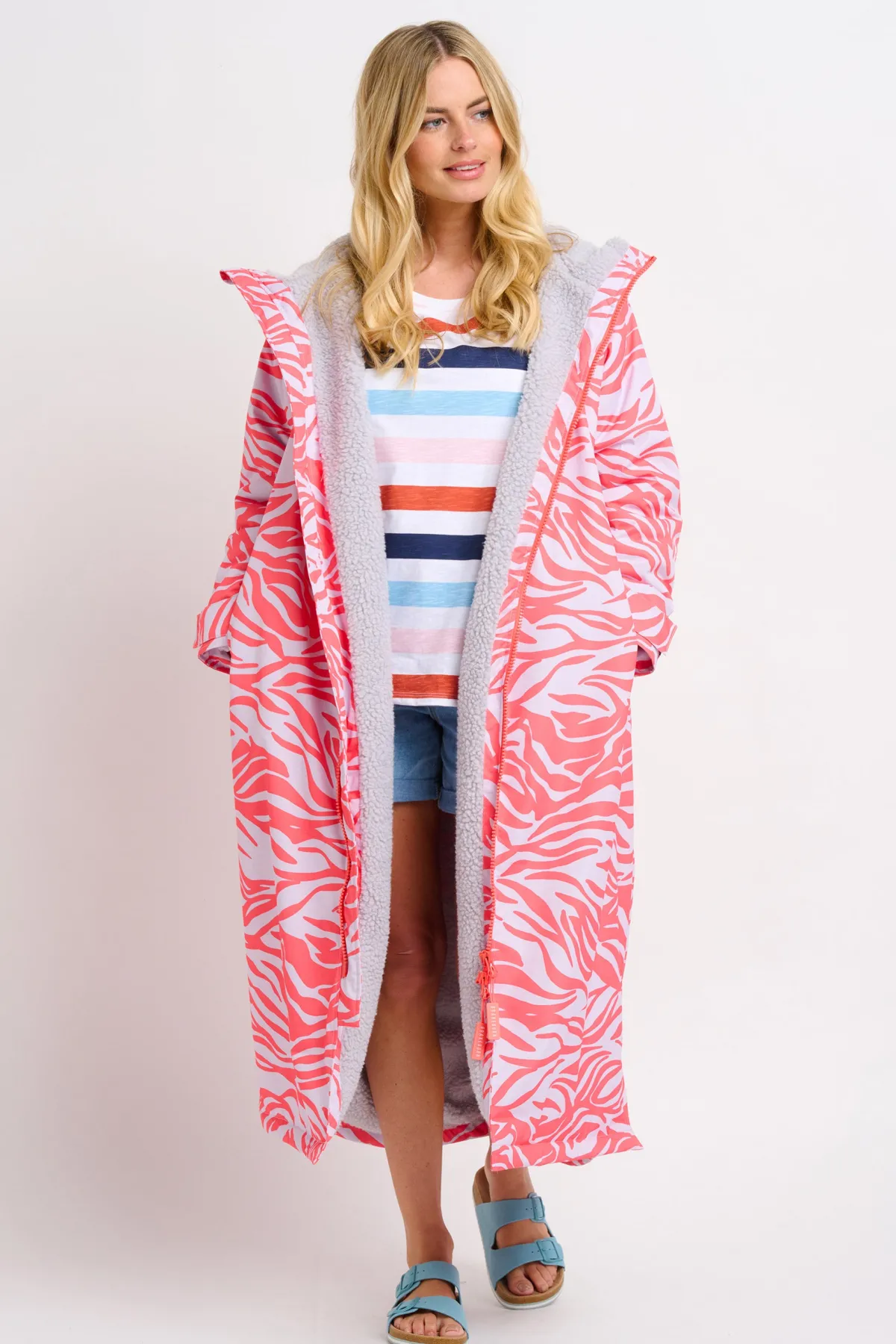 Brakeburn Zebra Print Chinook Changing Robe Grey Best Sale